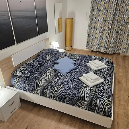 Apartment Bora House *